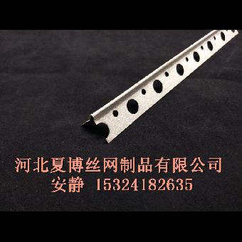 厂家直销镀锌板楼梯护角 镀锌板楼梯踏步护角 长度可