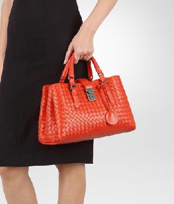 广州奢侈品回收站长期回收BV男包BV二手包