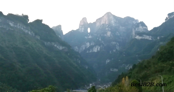 夫妻两人自助去张家界玩3天单请导游纯玩费用