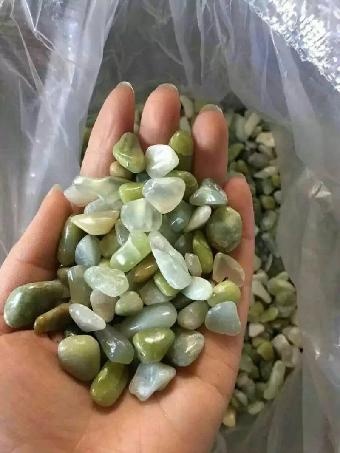 厂家直销天然玉石颗粒,汗蒸房用玉石颗粒