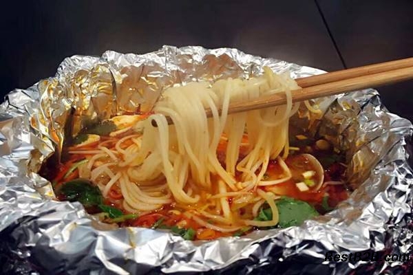锡纸花甲米线培训班学习使用调和油