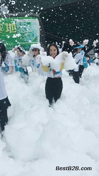 山东活动喷射泡沫机户外彩色泡泡趴吊挂式彩色泡沫机